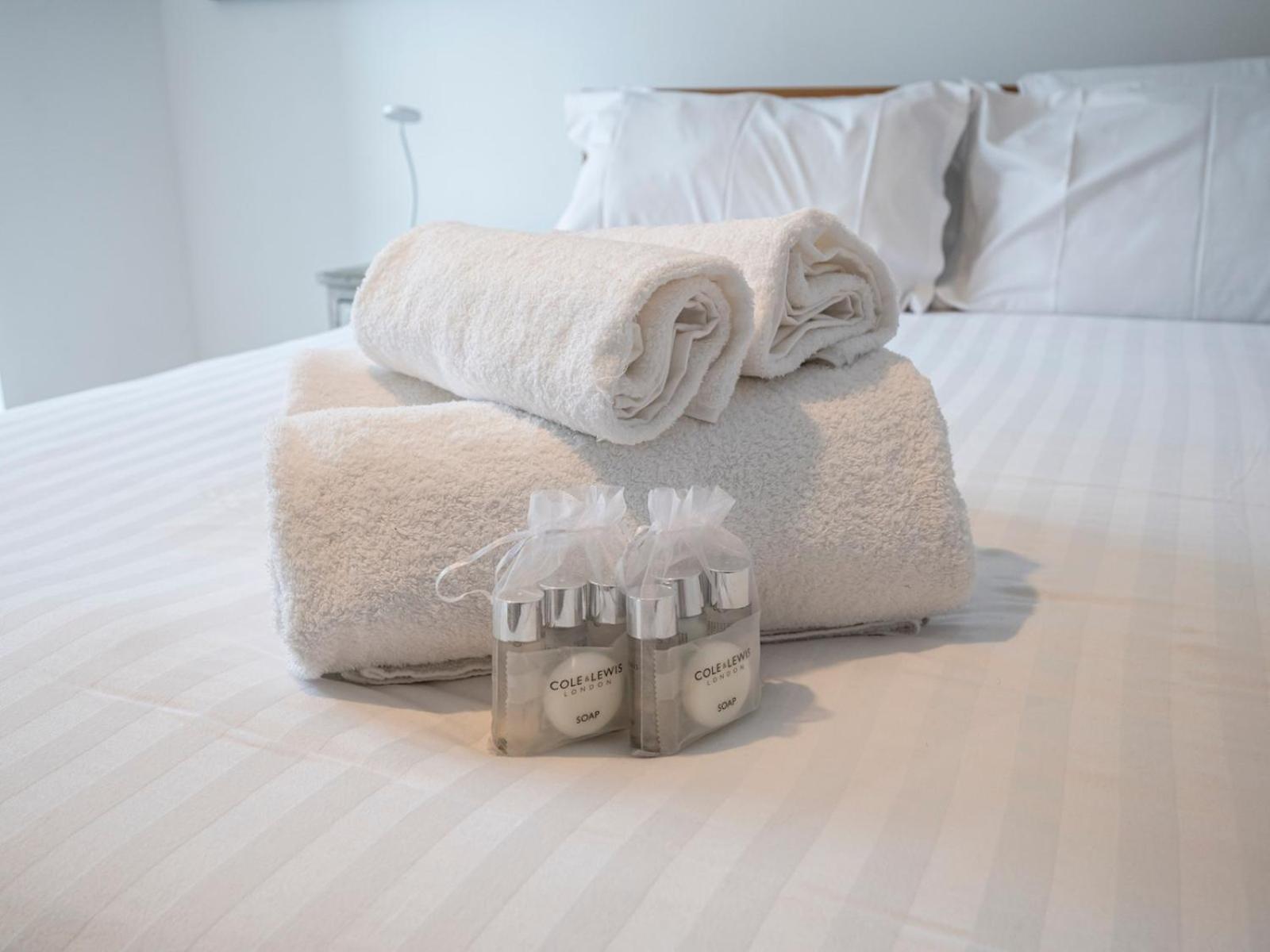 London Apartment Near Tower Bridge And Tube Pass The Keys Bagian luar foto