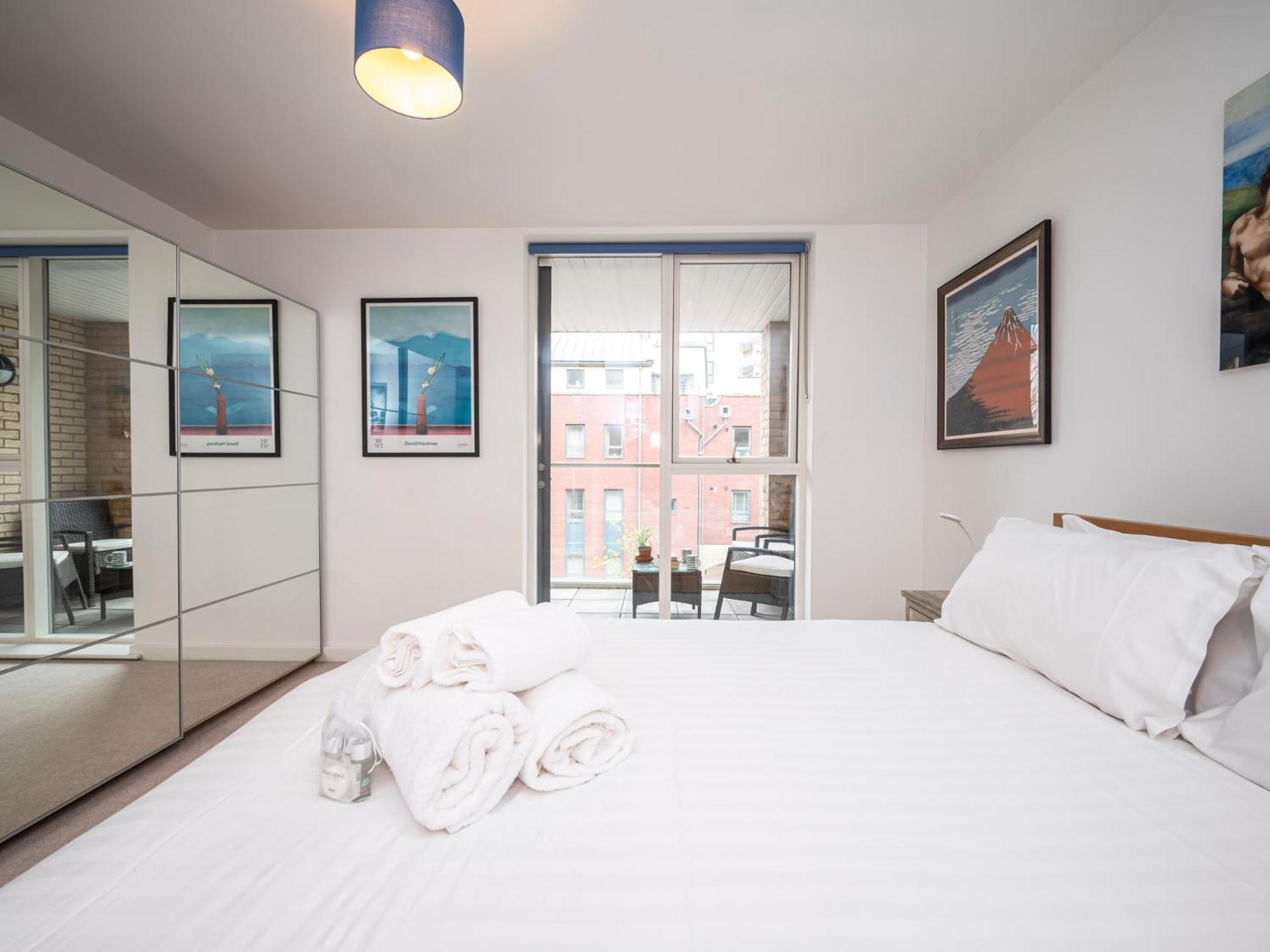 London Apartment Near Tower Bridge And Tube Pass The Keys Bagian luar foto