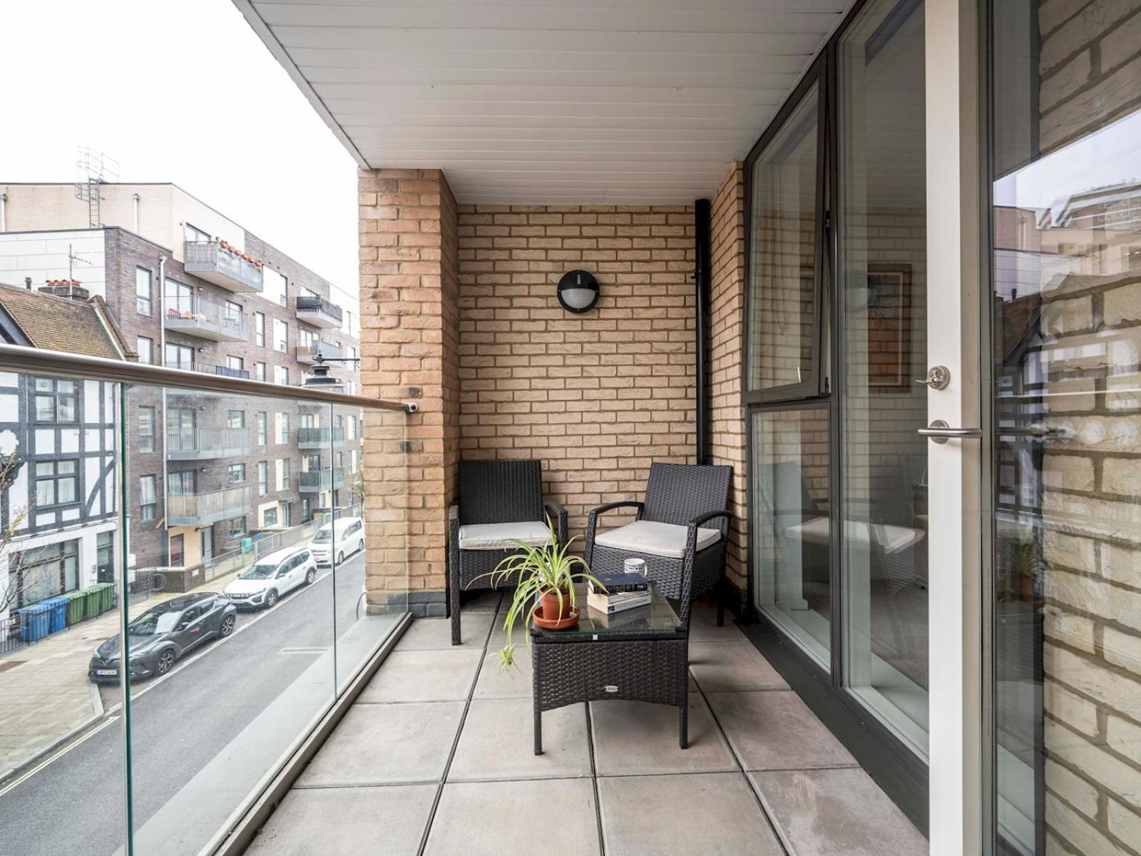 London Apartment Near Tower Bridge And Tube Pass The Keys Bagian luar foto